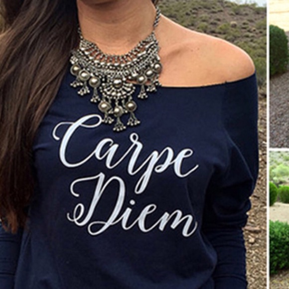 1 Shoulder CARPE DIEM  sweatshirt in blue & white - Picture 2 of 2