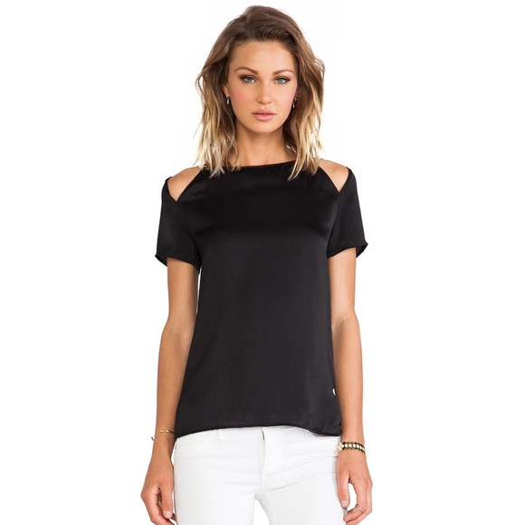 BB Dakota Selma Cut Out Shoulder Top Size Small