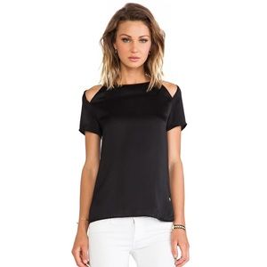 BB Dakota Selma Cut Out Shoulder Top Size Small