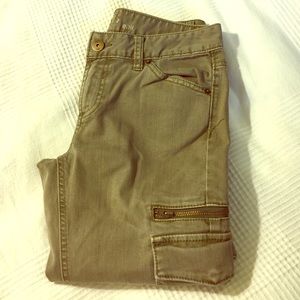 Green cargo skinny jeans