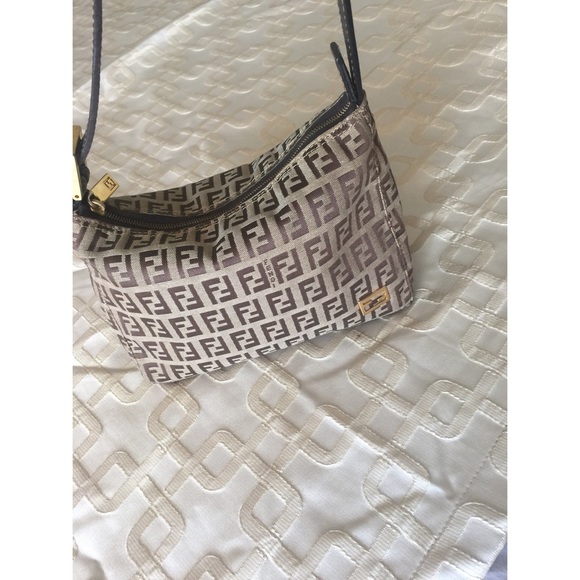 ✨ 💕Authentic FENDI Zucchino Canvas Pouchette 💕✨