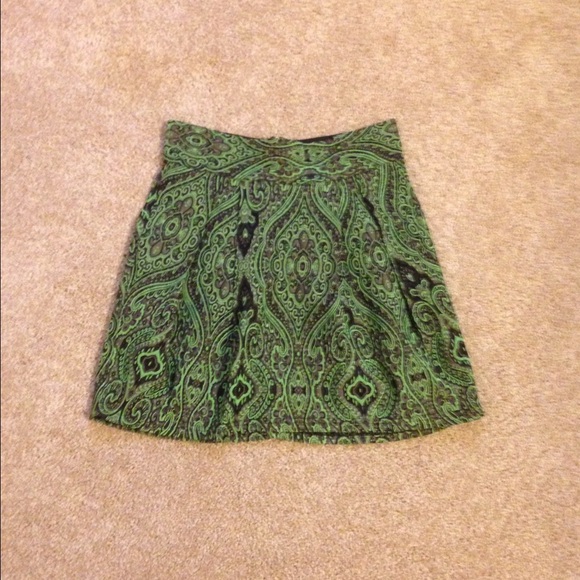 Sexy black and green Skirt👒