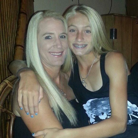 Meet your Posher, Jennifer - Picture 1 of 1