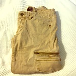 Beige cargo skinny jeans