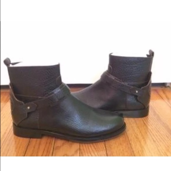 💥SOLD💥 Tory Burch Boots Size 8.5