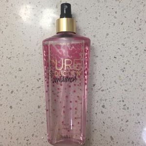 Pure seduction untammed VS body spray