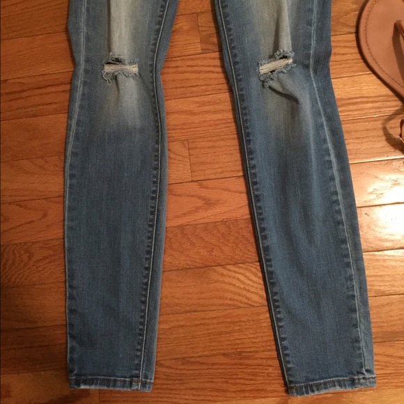 Jeans - Picture 3 of 4