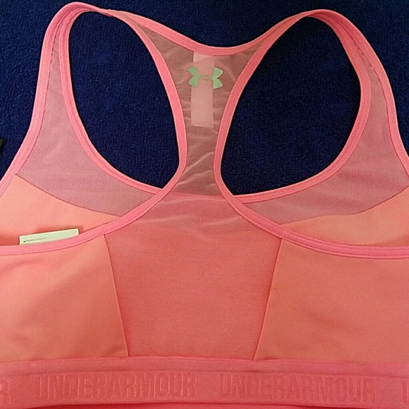 🎀 Under Armour sexy sports bra 🎀 - Picture 4 of 4