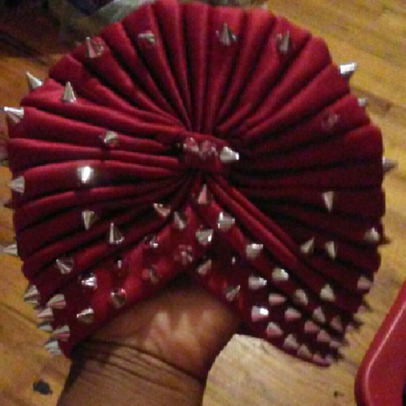 HANDMADE SPIKED TURBAN