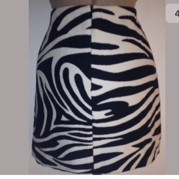 SOLD CELINE Zebra Print Mini Skirt - Picture 4 of 5