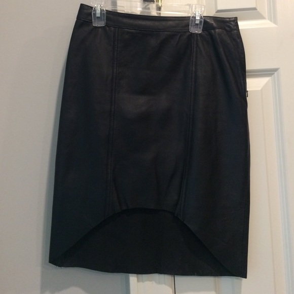 Edgy Black Leather skirt - Picture 1 of 2