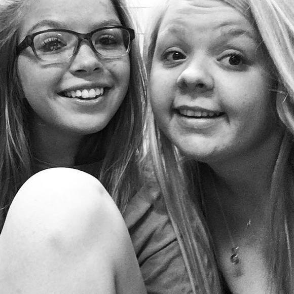 Meet your Posher, Katelynn - Picture 1 of 1