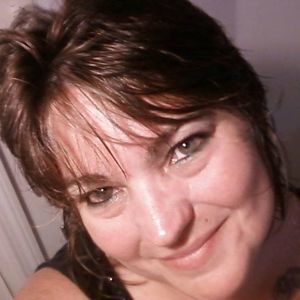 Meet your Posher, Deborah