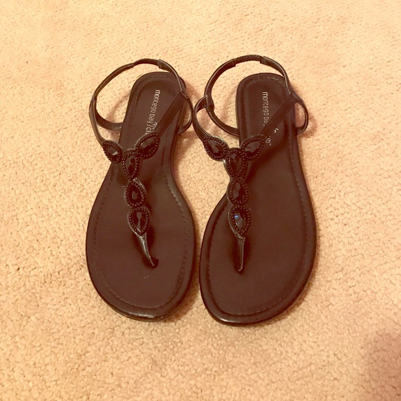 🚫SOLD🚫 Black Flats