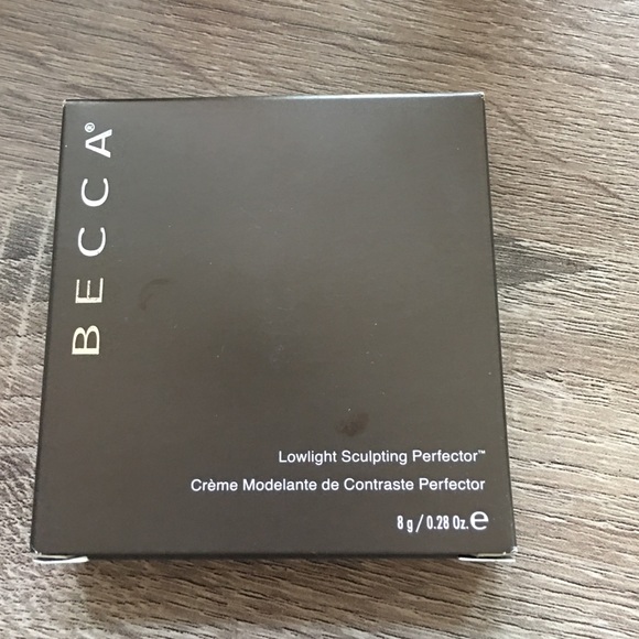 Becca lowlight sculpting perfected