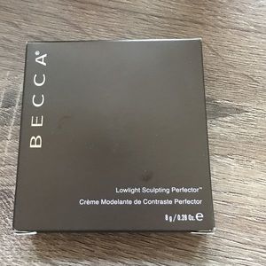 Becca lowlight sculpting perfected