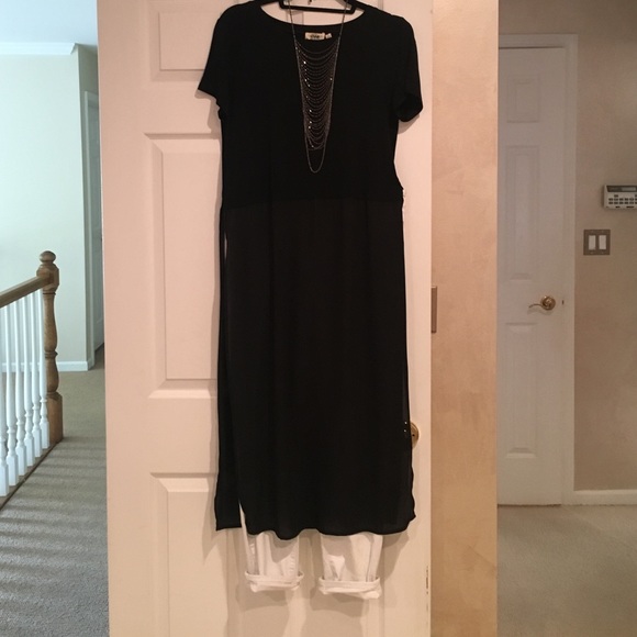 Black tunic with side splits