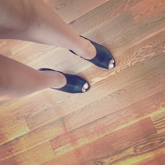 Black heeled booties