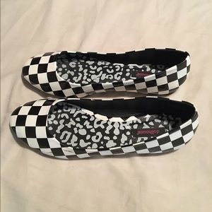 Dollhouse checkered flats modcloth love to linger