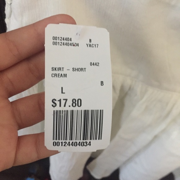 White forever 21 skirt - Picture 4 of 4