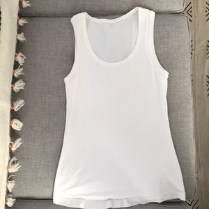 Lululemon vitasea white crew neck tank