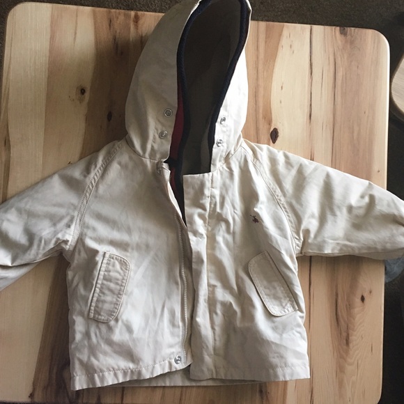 Adorable 2 in 1 Burberry 6 month jacket - Picture 2 of 4