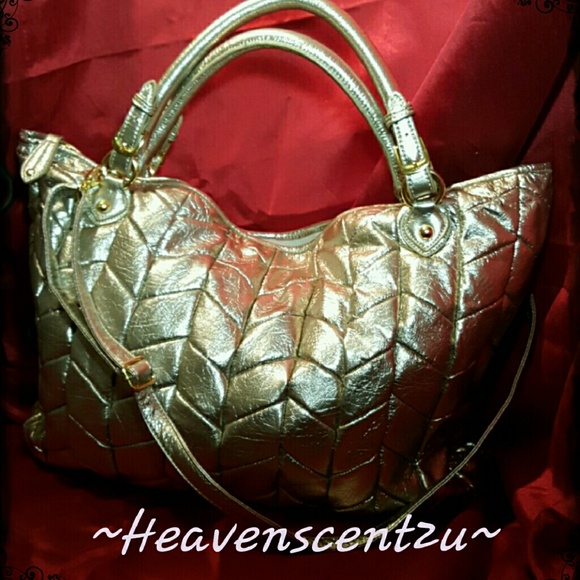 Hurry😳metallic🎋urban expressions