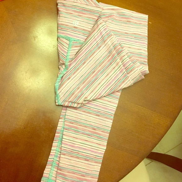 Pink aqua striped size 4 lululemon leggings