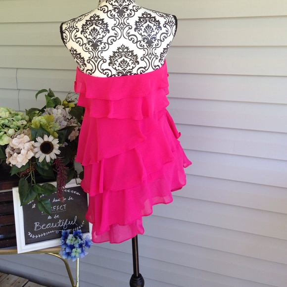 Stunning Fuchsia Layered Ruffle Strapless Dress - Picture 4 of 4