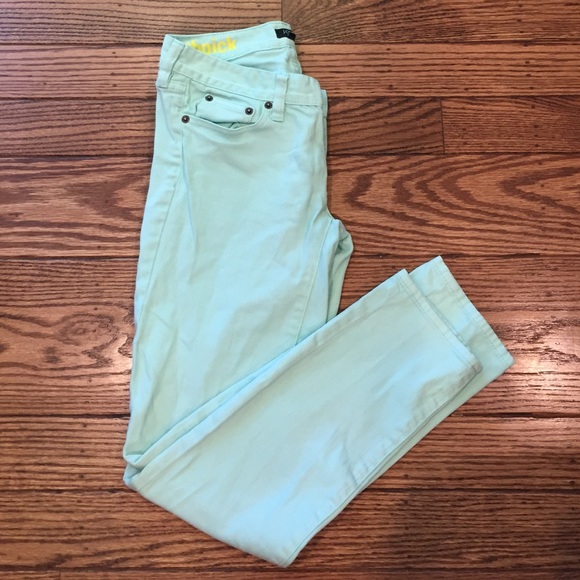J. Crew Denim - J. Crew toothpick jeans. Mint color sz26