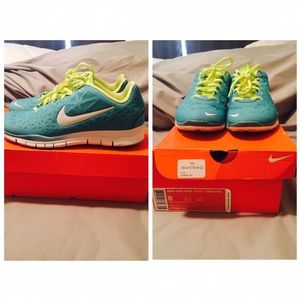 WMS Nike free tr fit 3