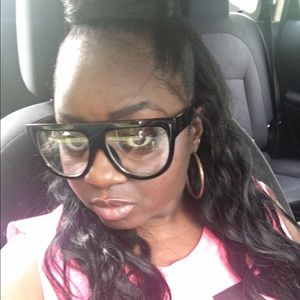 Meet your Posher, Jasmine