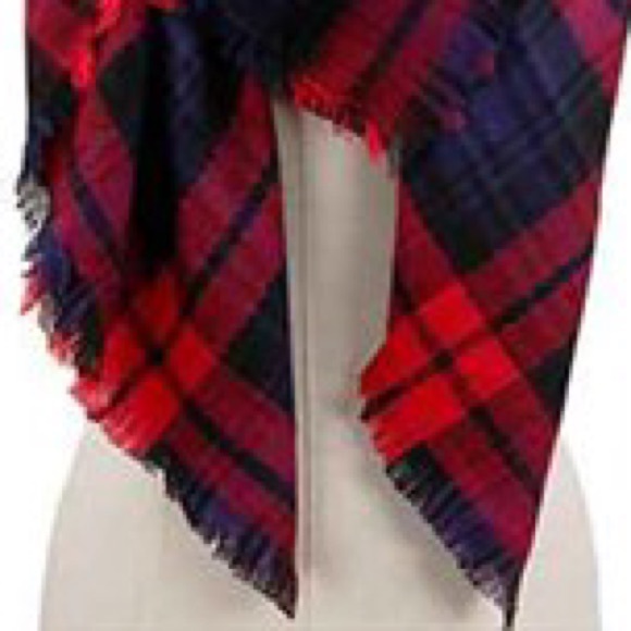 ONLY 2 LEFT Plaid Blanket Scarf Navy Red - Picture 2 of 4