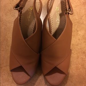 Brown wedges