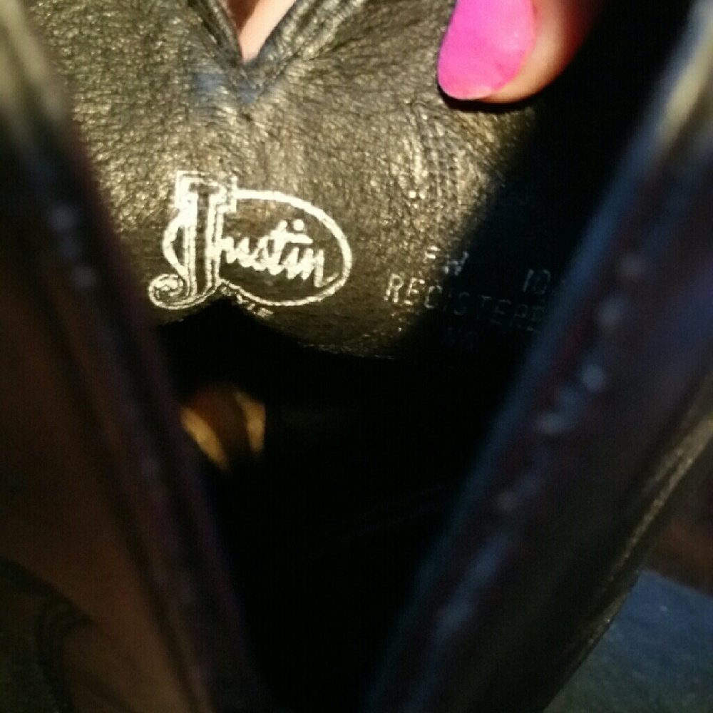 JUSTIN Boots
