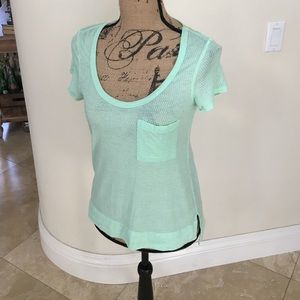 Lulu Lemon Tee Size 6