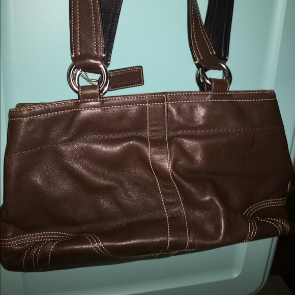 Coach Handbag - Picture 2 of 4