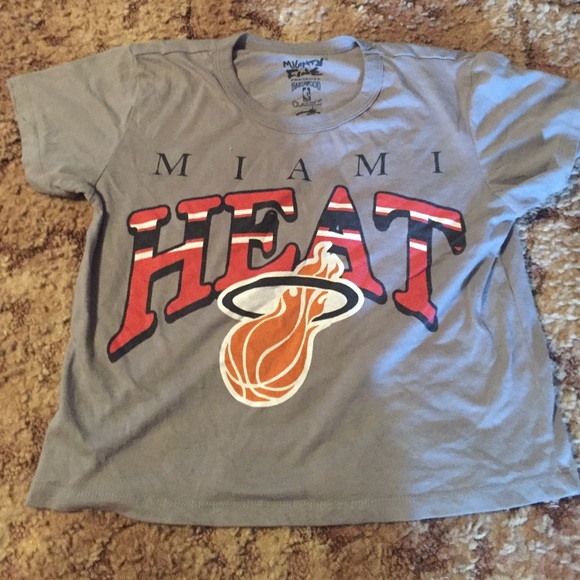 Miami Heat crop top. 🏀🔥