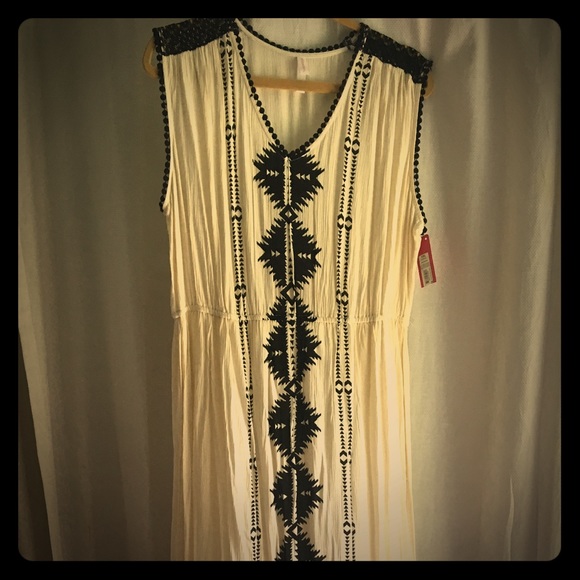 Target maxi dress w/ tag