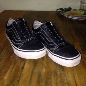 Unisex black leather Vans old skools
