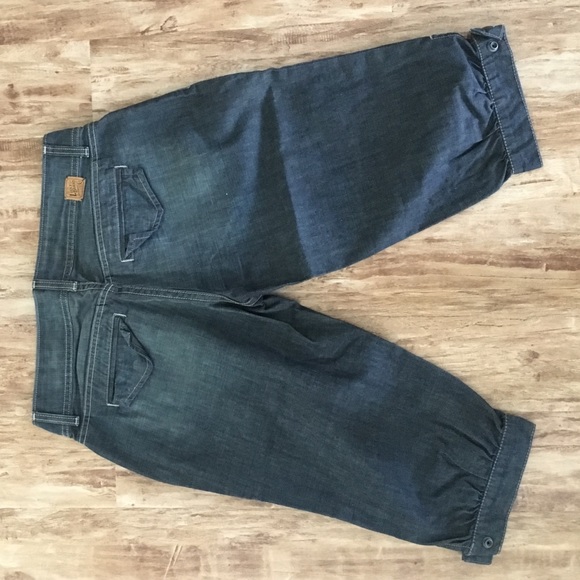 Jeans - Picture 3 of 3