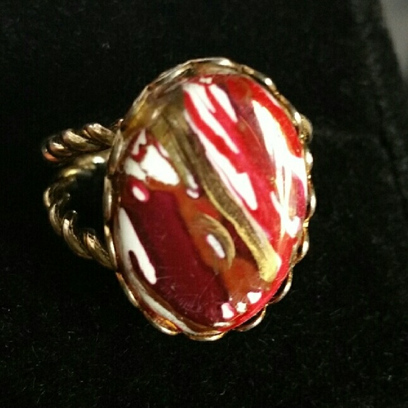 Hand painted ring - Picture 3 of 3