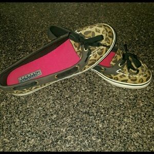 Leopard print Sperry Top-Sider
