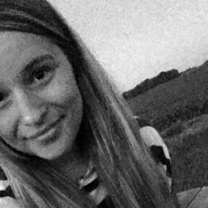 Meet your Posher, Leah