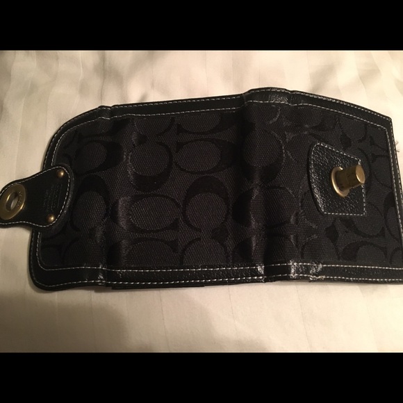Coach wallet