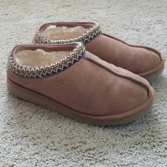 Ugg clogs