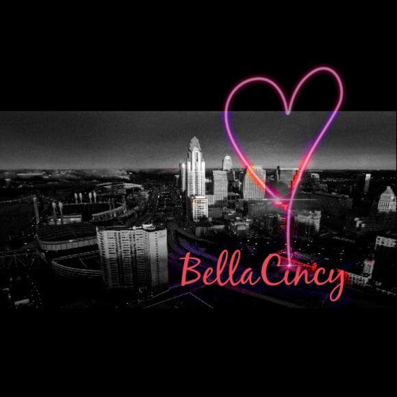 Hello Gorgeous! - Picture 2 of 4