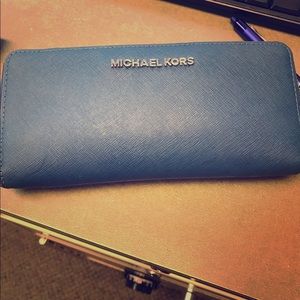 Michael Kors wallet