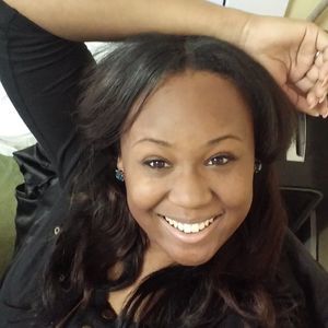 Meet your Posher, Cassandra