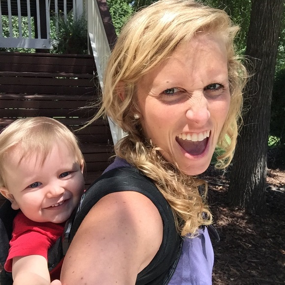 Meet your Posher, Amy - Picture 1 of 1